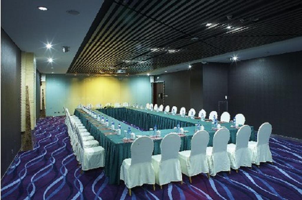 World Trade Hotel Taiyuan エクステリア 写真